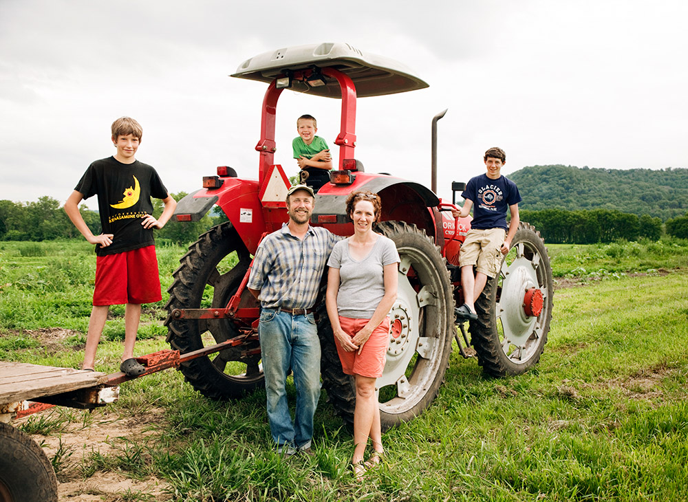 Jack Hedin, Jenny McHugh, and Family, Featherstone Farm